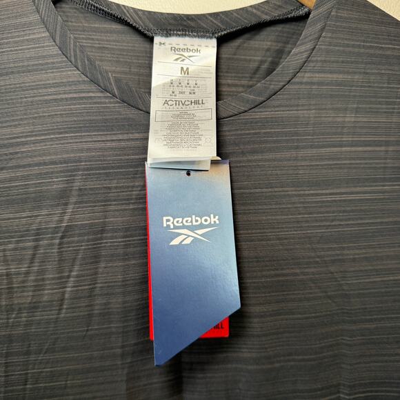 Reebok Women's Workout Ready Activchill Tee T-shirt Black Size Medium NWT - Picture 2 of 6